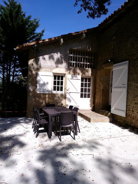 Les Gites De Castera Aire-sur-lʼAdour Dış mekan fotoğraf